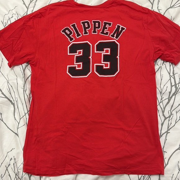 BULLS SHIRT - Picture 2 of 3